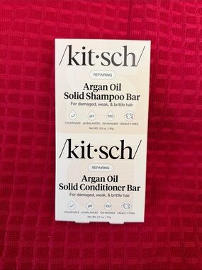 Kitsch Argan Oil Solid Shampoo & Conditioner Bars - Cream on Pink